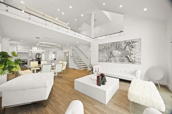 7 Cape Club Dr #9, Sharon, MA 02067