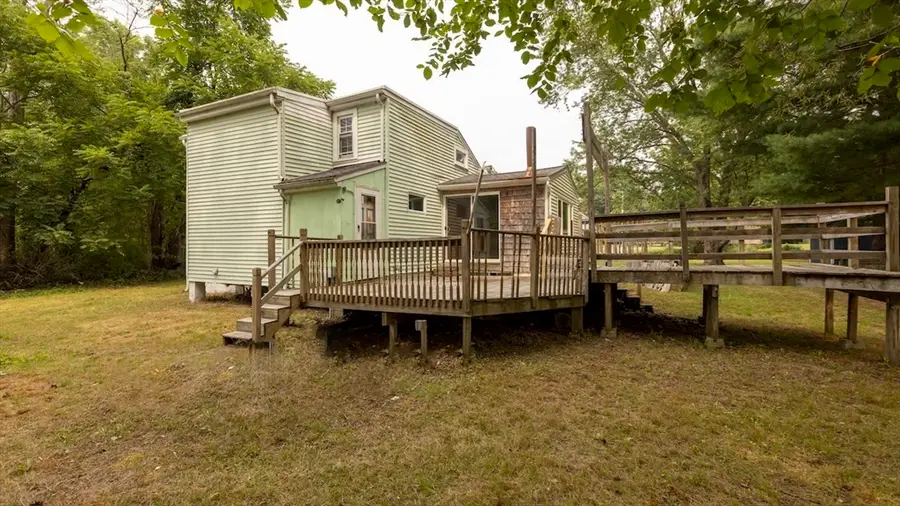 101 Pine Grove Ave, Bellingham, MA 02019 - #3