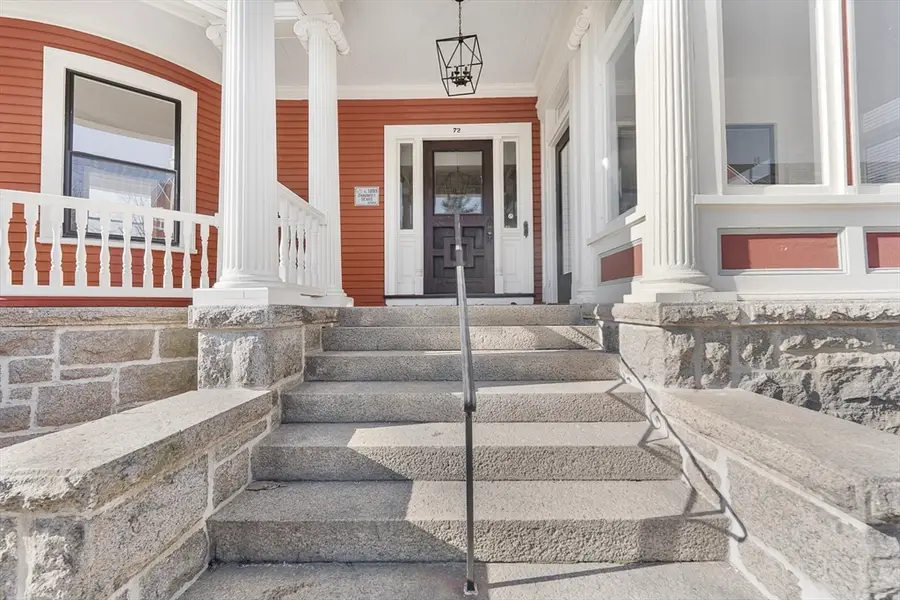 72 Belmont St, Fall River, MA 02720 - #2