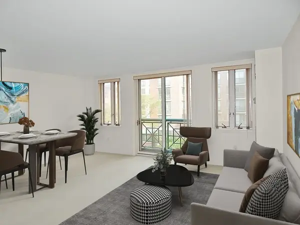 10 Rogers #226, Cambridge, MA 02142