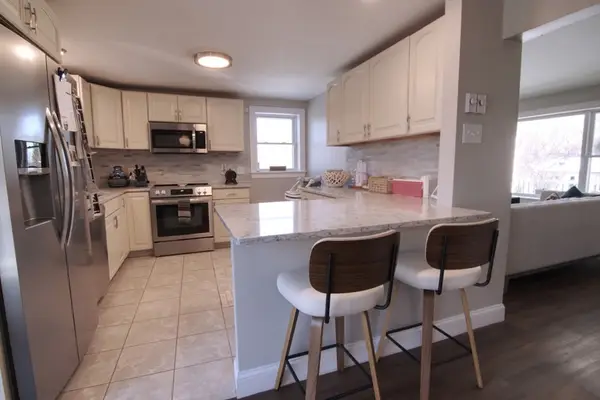 12 Erie Ave, Worcester, MA 01605