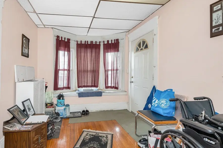 35 Bullard St, Boston, MA 02121 - #3