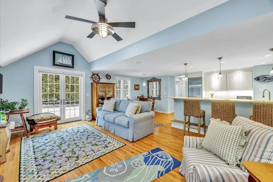 224 N Falmouth Hwy #2U, North Falmouth, MA 02556 - #3