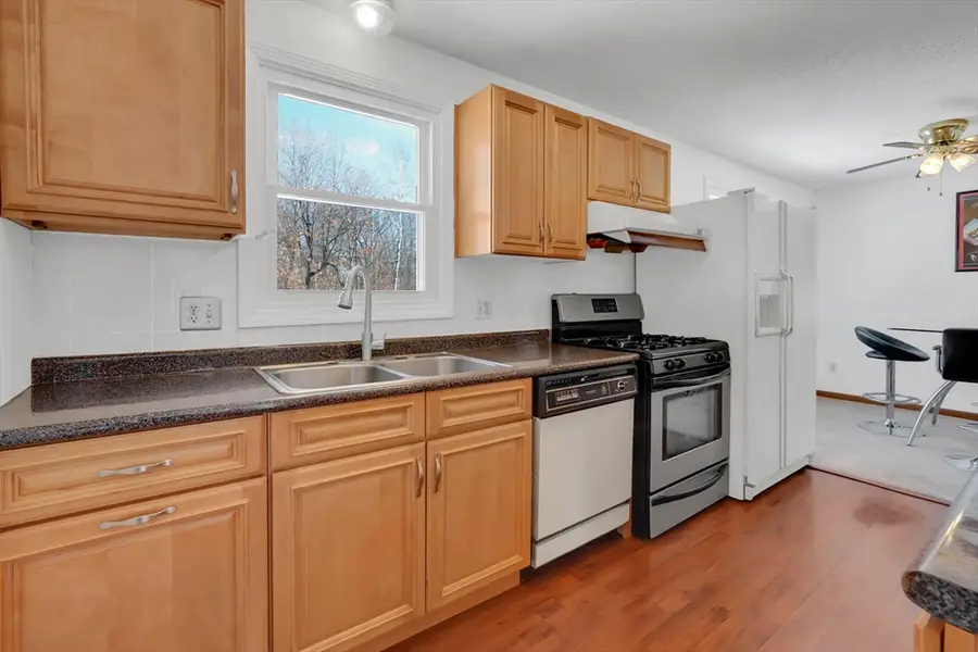 143 Fieldston St, Springfield, MA 01119 - #2