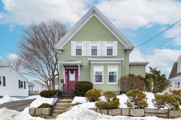 13 Mystic Ave., Gloucester, MA 01930