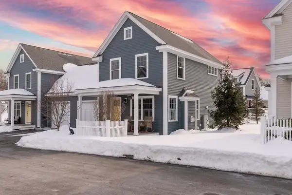 11 Daley Dr #11, West Newbury, MA 01985