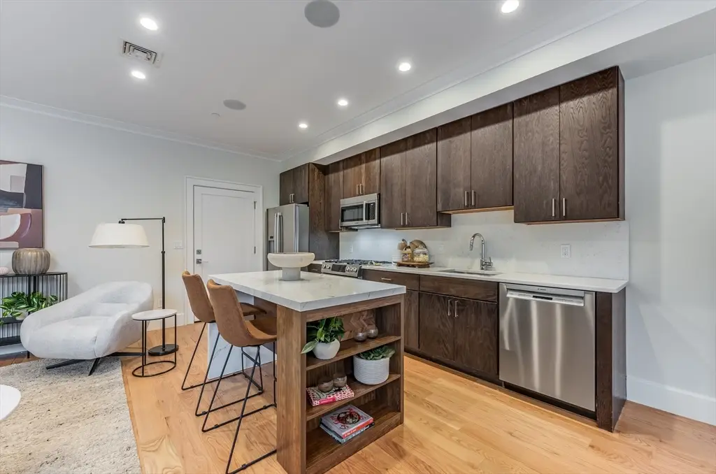 17 Vinton Street #3, Boston, MA 02127 - #1