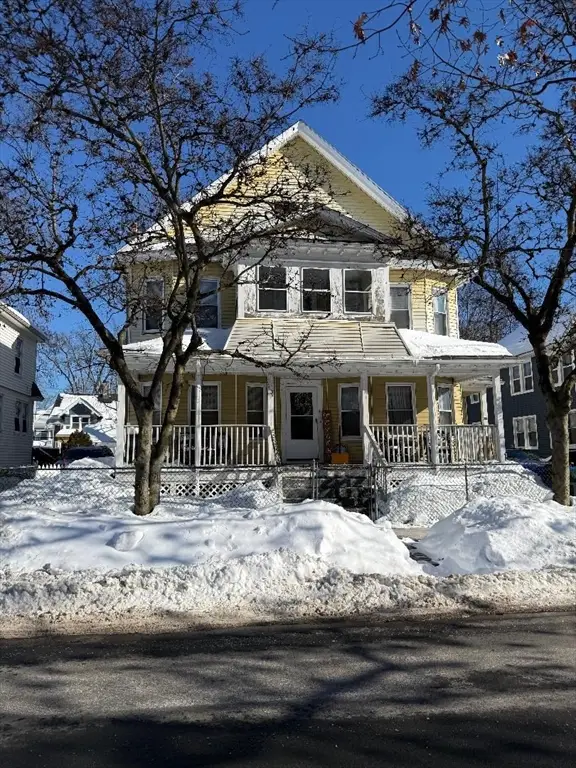 31-33 Suffolk St, Springfield, MA 01109 - #3