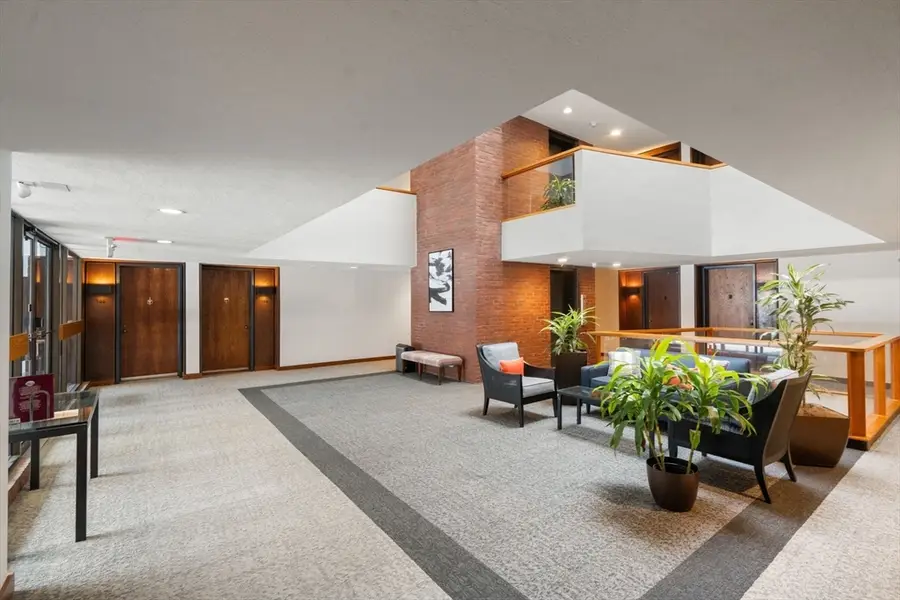 85 Grove St #203, Wellesley, MA 02482 - #3