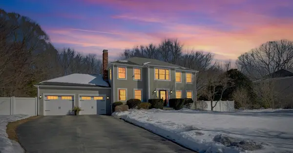 26 Fredric Lane, Mansfield, MA 02048