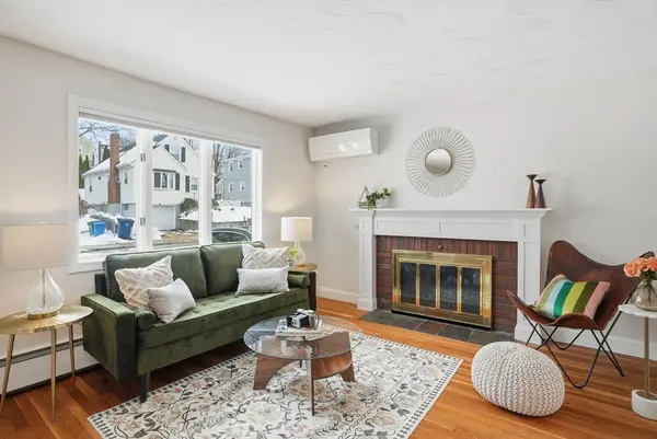 41 Vogel St, Boston, MA 02132