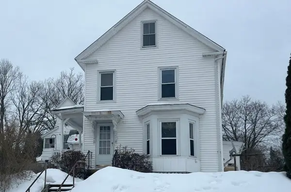 99 North St, Ware, MA 01092