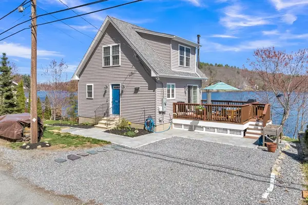 864 South Rd, Ashby, MA 01431