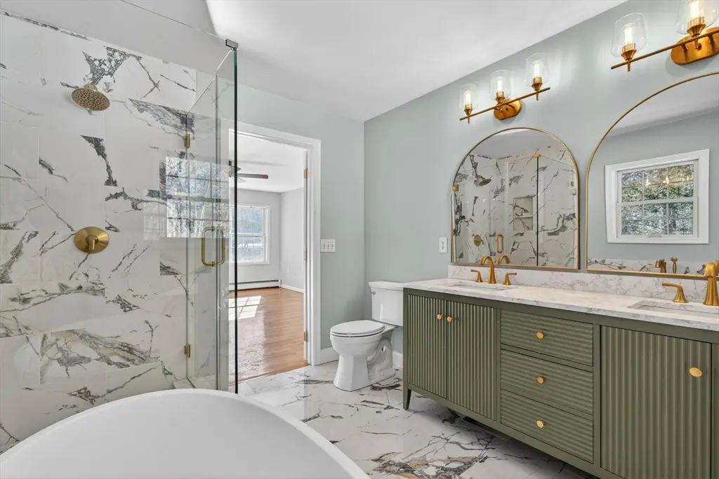 159 Pine St, Manchester, MA 01944 - #1