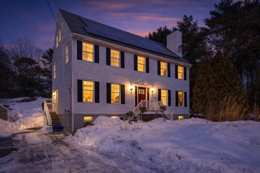 159 Pine St, Manchester, MA 01944 - #3