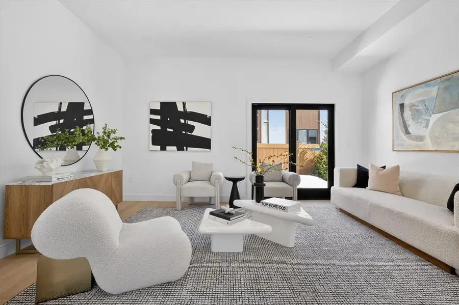 290 Watertown St #C, Newton, MA 02458 - #3