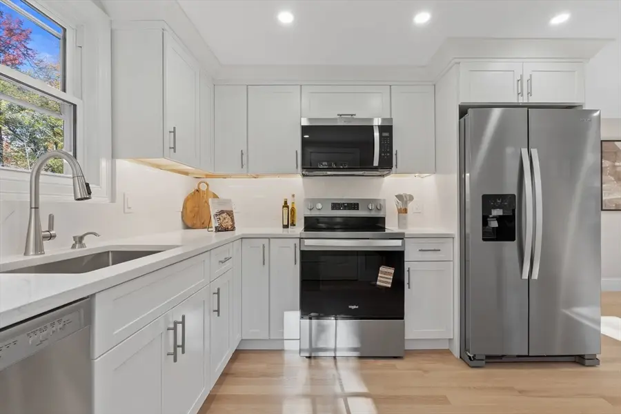 58 Chandler Rd, Andover, MA 01810 - #3