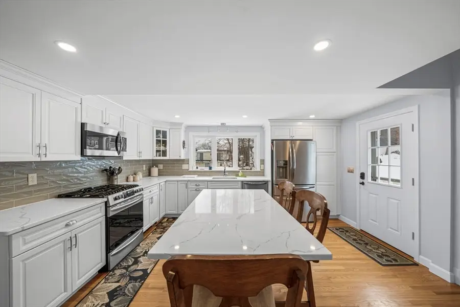 21 Herbert Street #A, Wakefield, MA 01880 - #3