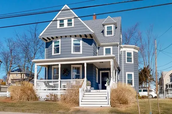 142 Washington Ave, Winthrop, MA 02152