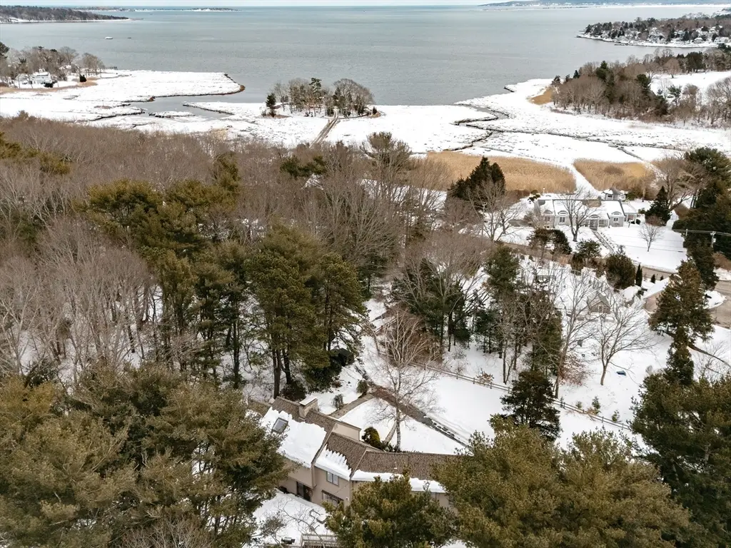 111 Loring St, Duxbury, MA 02332 - #1