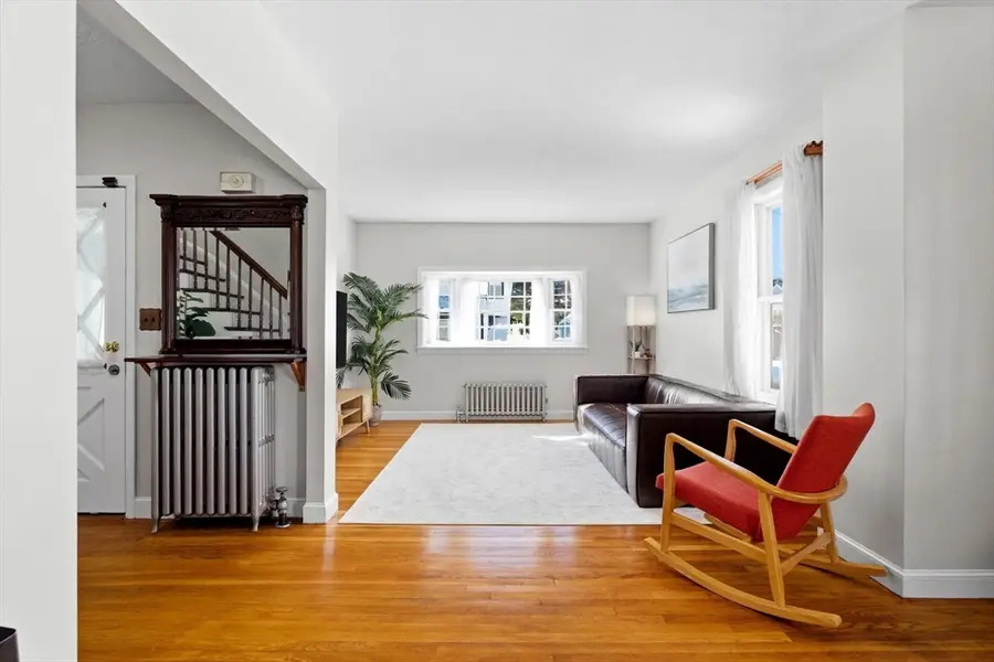 23 Ellsworth Ave, Melrose, MA 02176 - #3