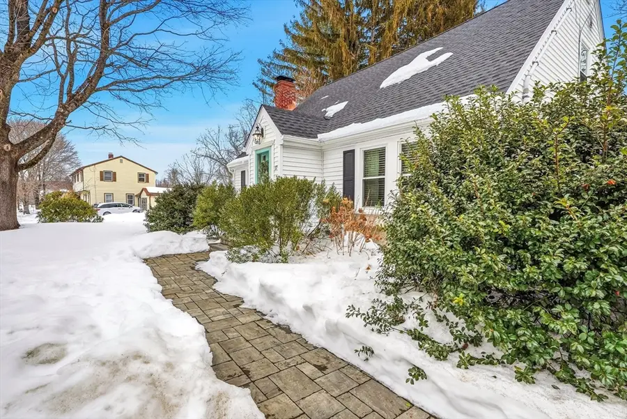 17 Walker St, Westborough, MA 01581 - #3