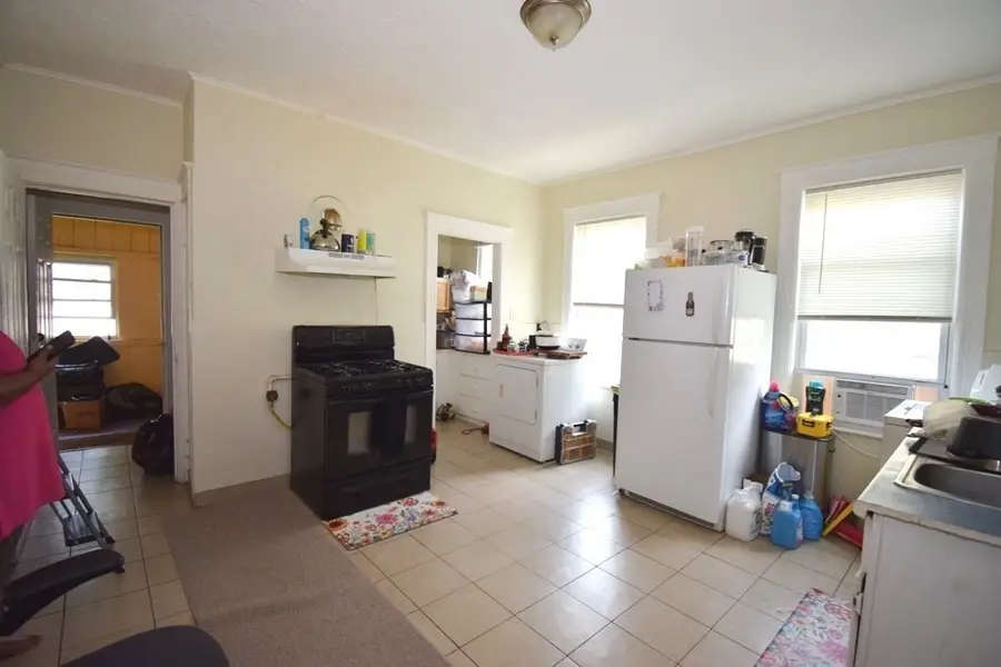 6 Pelham Street, Worcester, MA 01609 - #2