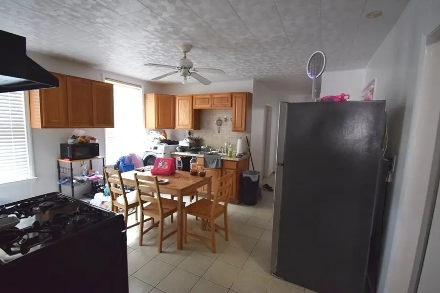 6 Pelham Street, Worcester, MA 01609 - #3