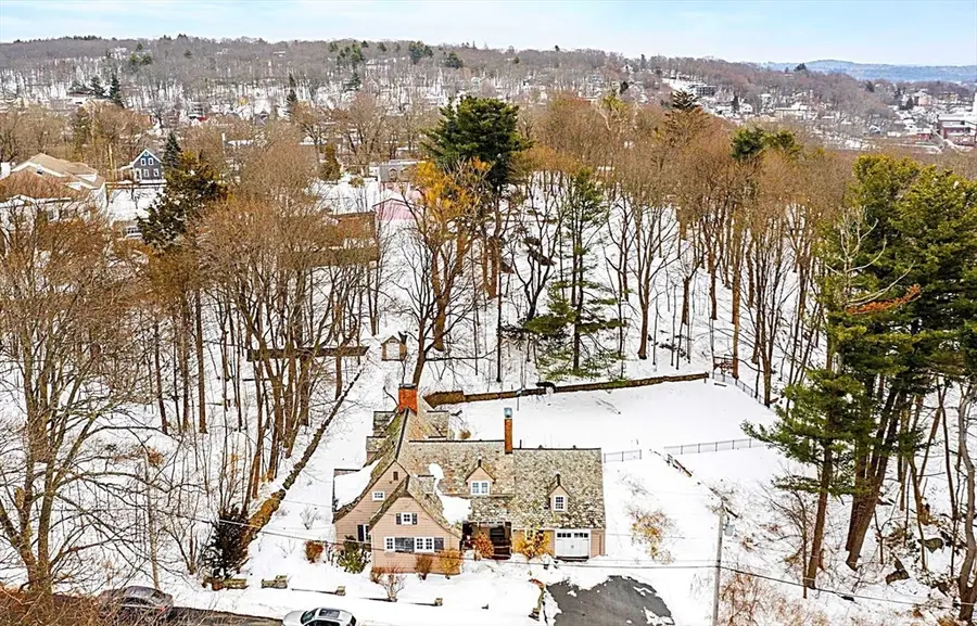 47 Bond St, Fitchburg, MA 01420 - #3