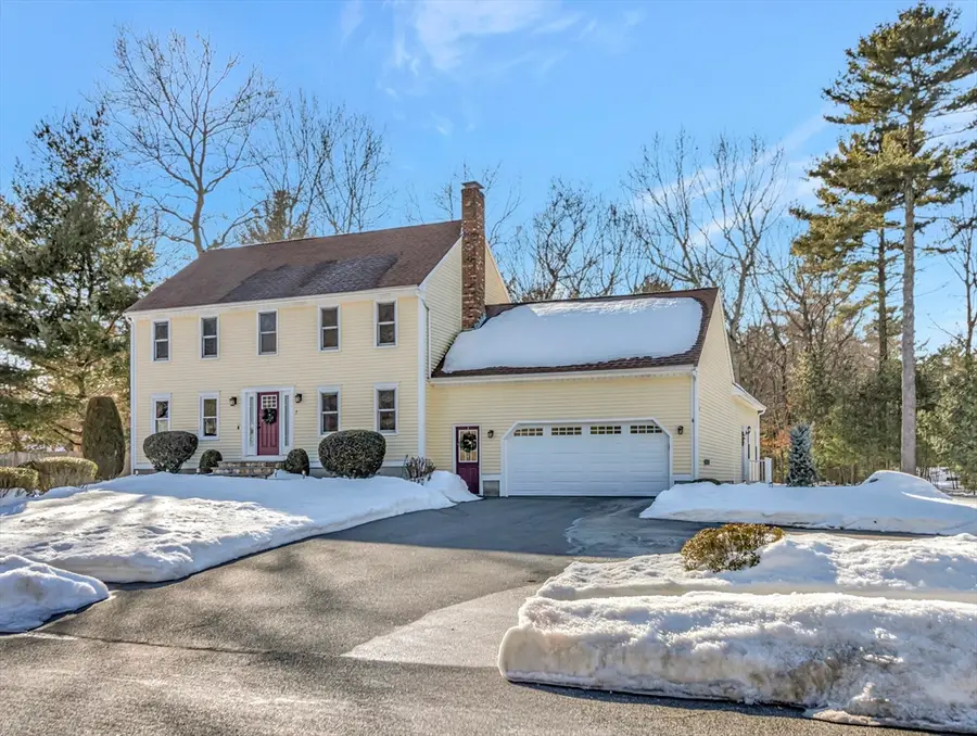 7 Fieldstone Dr, Mansfield, MA 02048 - #2