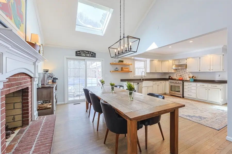 27 Dover Circle, Franklin, MA 02038 - #3