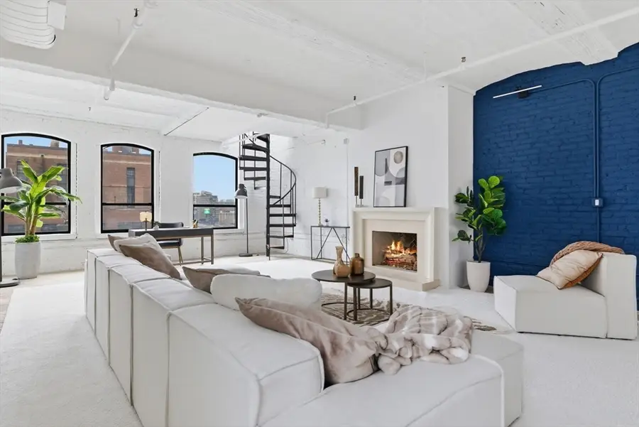 121-123 Beach St #803, Boston, MA 02111 - #3