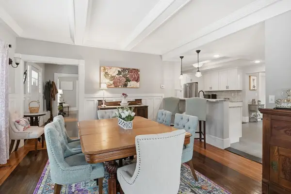 55 Fernleaf Ave, Longmeadow, MA 01106