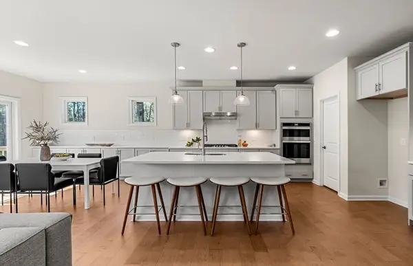 23 Sandtrap Circle #9, Walpole, MA 02081