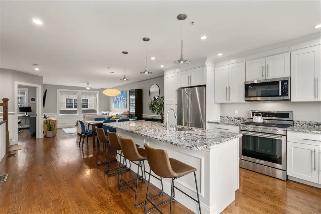 30 Park St #4, Boston, MA 02122 - #1