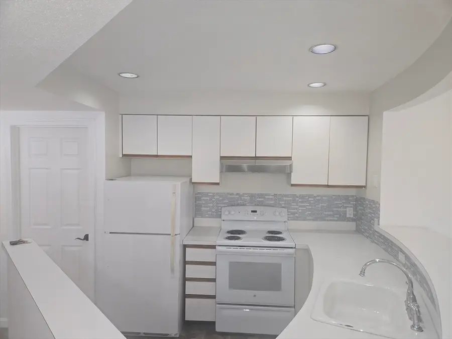 165 Cottage St #706, Chelsea, MA 02150 - #2