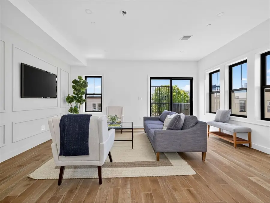 192 Washington Street #C, Somerville, MA 02143 - #2