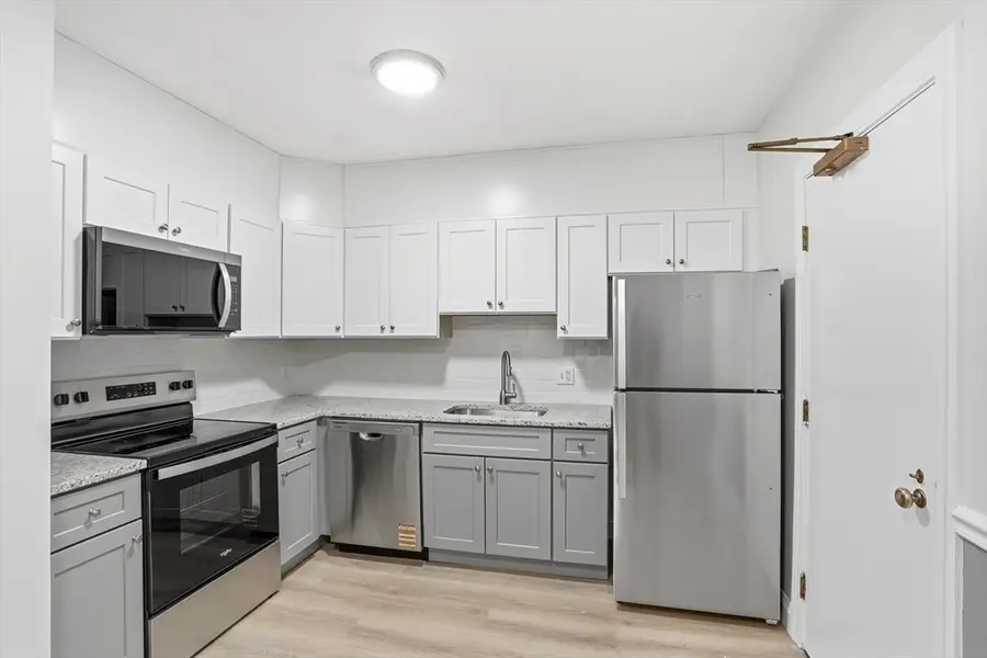 11 Davis #a5, Acton, MA 01720 - #2