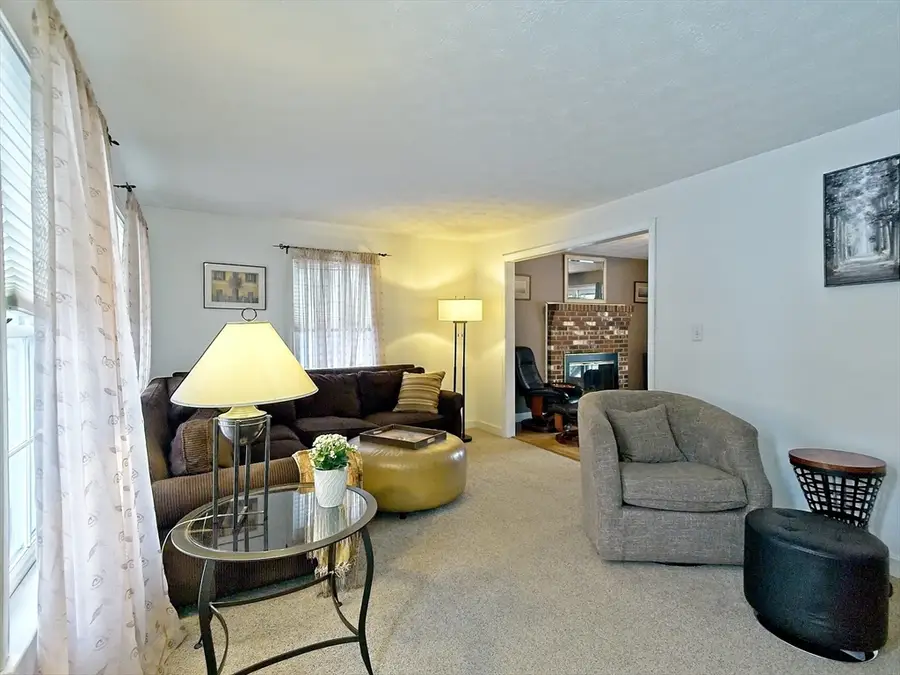 75 Stonegate Rd #75, Chelmsford, MA 01824 - #3