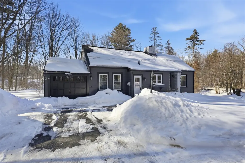 1962 Allen St, Springfield, MA 01118 - #1