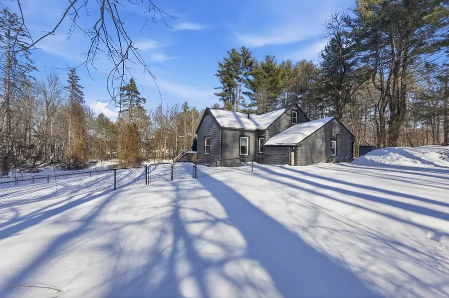 1962 Allen St, Springfield, MA 01118 - #3