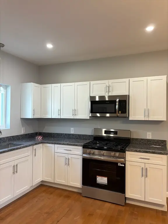 184 Avenue C #4, Woonsocket, RI 02895 - #2