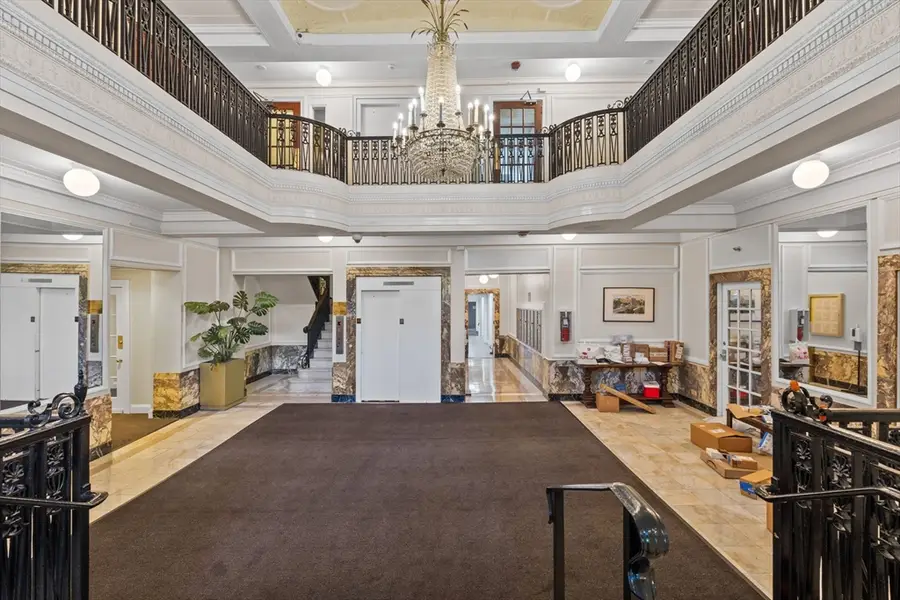 466 Commonwealth Ave #305, Boston, MA 02215 - #2