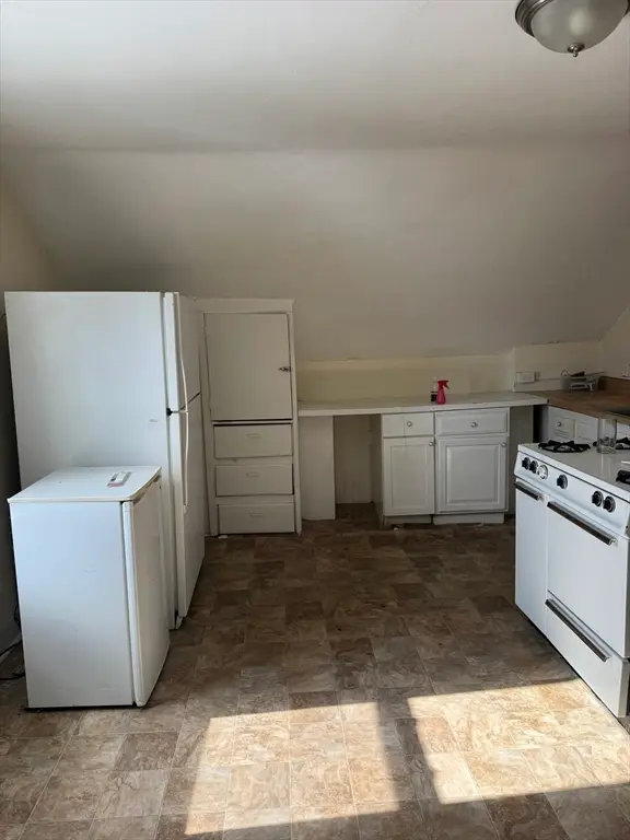 93 Fairfax Rd, Worcester, MA 01610 - #3