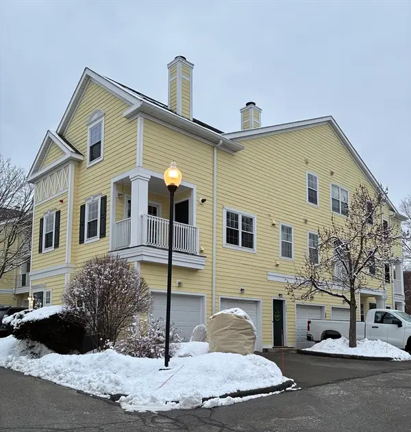 403 Gazebo Circle #403, Reading, MA 01867