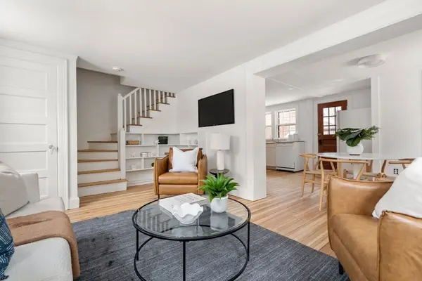 71 Highland Rd #71, Brookline, MA 02445