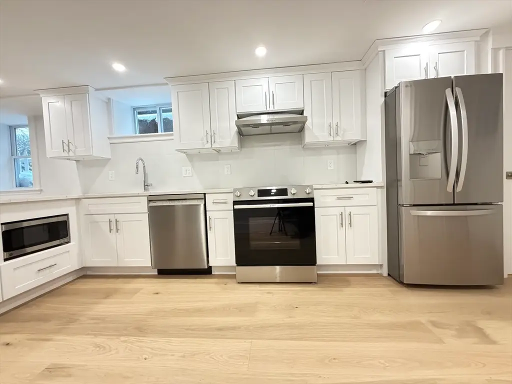 10 Beech St #1, Cambridge, MA 02140 - #1