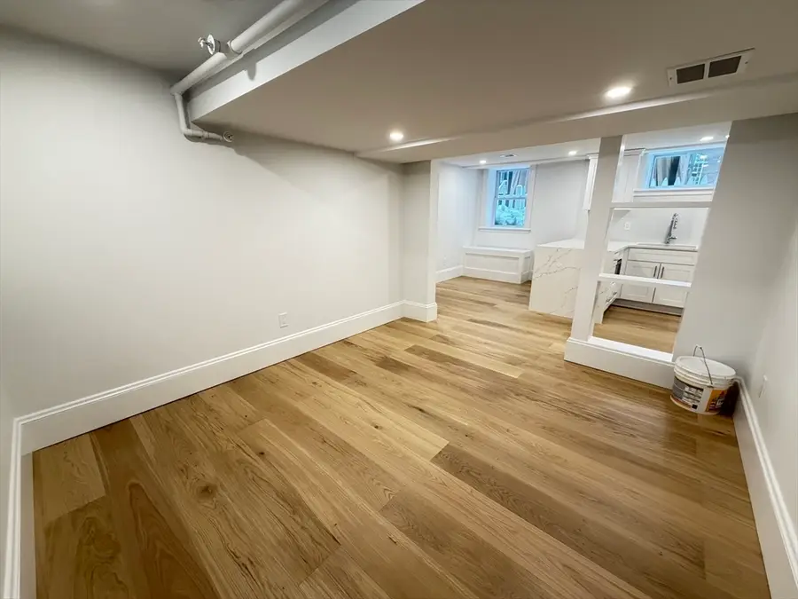 10 Beech St #1, Cambridge, MA 02140 - #3