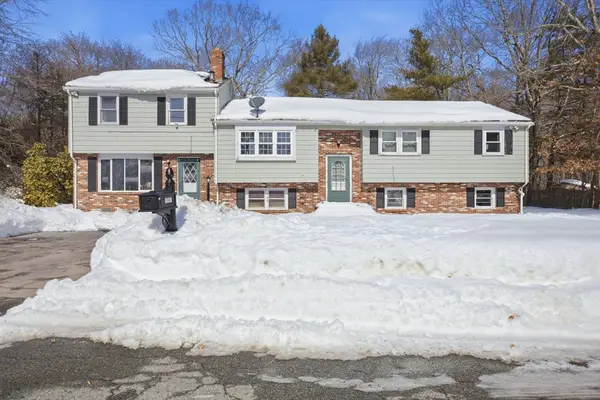 151 Windsor Dr, Whitman, MA 02382