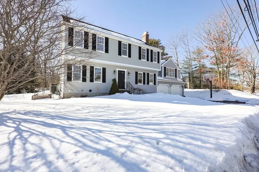 81 Parish Rd, Needham, MA 02494 - #2
